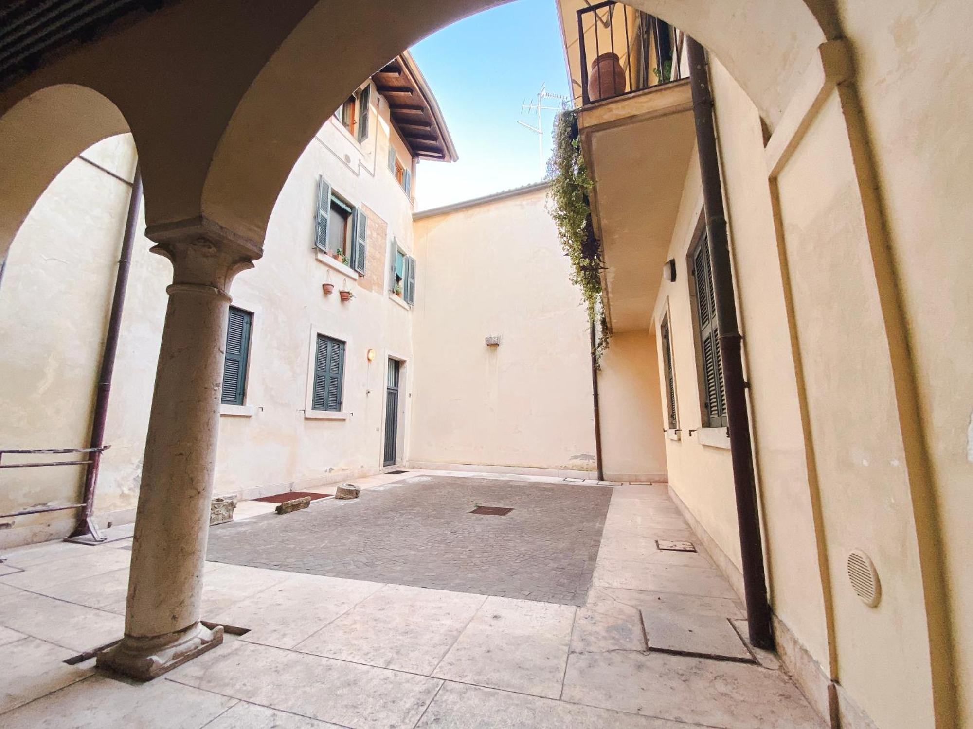 Santacecilia Apartment Werona Zewnętrze zdjęcie